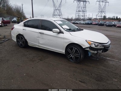 1HGCR2F10HA****** 2017 Honda Accord