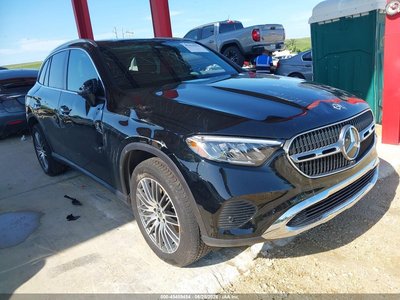 W1NKM4GBXSF****** 2025 Mercedes-Benz Glc 300