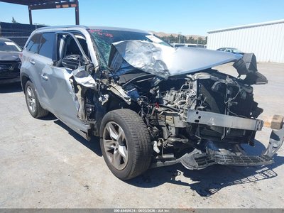 5TDYKRFH5FS****** 2015 Toyota Highlander