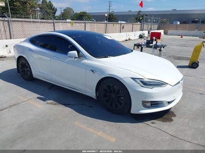 5YJSA1E24GF****** 2016 Tesla Model S