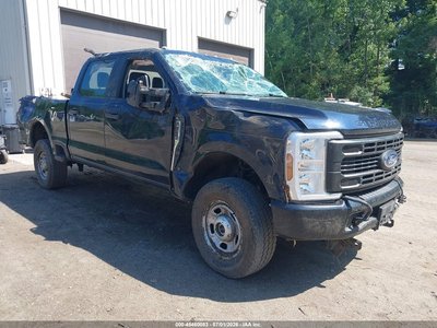 1FT8W3BA6SE****** 2025 Ford F-350
