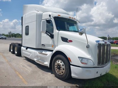 1XPBDP9X1KD****** 2019 Peterbilt 579