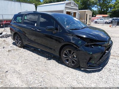 5TDXRKEC7SS****** 2025 Toyota Sienna