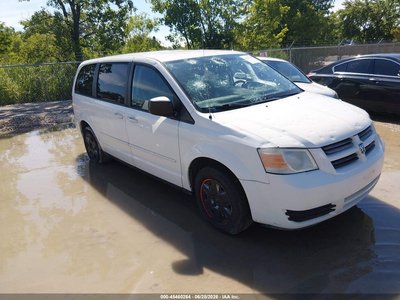 2D4RN4DE1AR****** 2010 Dodge Grand Caravan