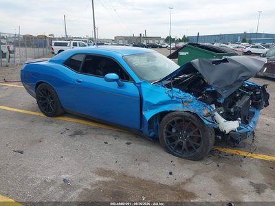 2C3CDZFJ4FH****** 2015 Dodge Challenger