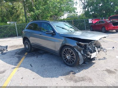 WDC0G4JB8KV****** 2019 Mercedes-Benz Glc 300