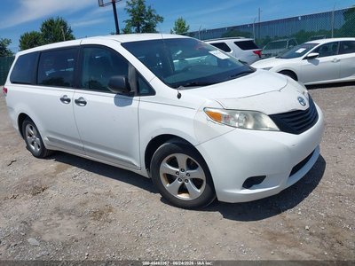 2012 Toyota Sienna