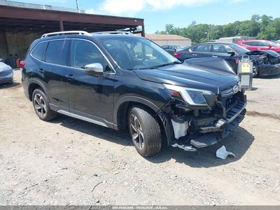 JF2SKARC5PH****** 2023 Subaru Forester