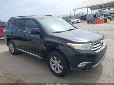 5TDBK3EH9BS****** 2011 Toyota Highlander