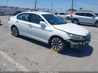 1HGCR6F37FA****** 2015 Honda Accord