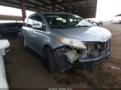 2014 Toyota Sienna