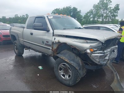 3B7KF23661G****** 2001 Dodge Ram 2500