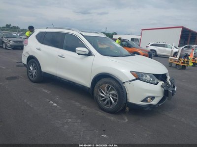 5N1AT2MV2FC****** 2015 Nissan Rogue