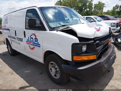 1GCWGAFF1H1****** 2017 Chevrolet Express
