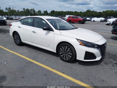 2025 Nissan Altima