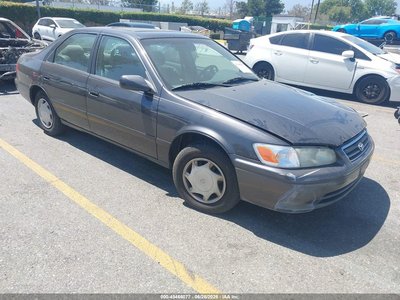 4T1BG22K4YU****** 2000 Toyota Camry