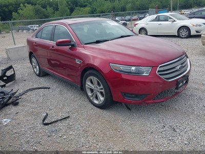 2016 Ford Taurus