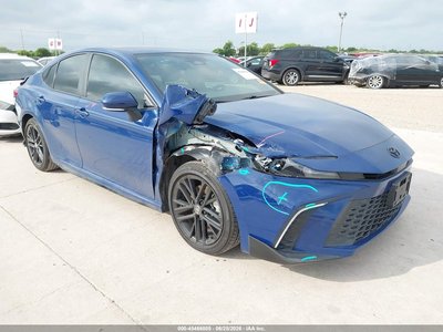 2025 Toyota Camry Hybrid