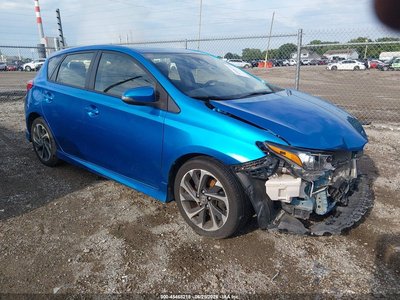 JTNKARJE7HJ****** 2017 Toyota Corolla