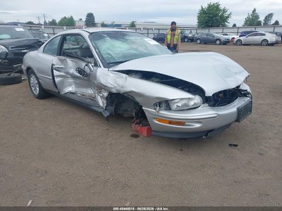 1G4GD2215X4****** 1999 Buick Riviera