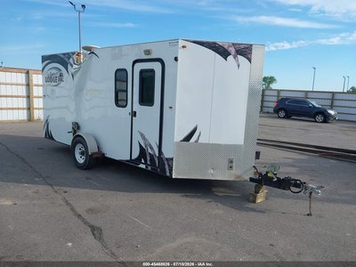 1D9BL1615AB****** 2010 Arctic Cat Lodge Four Season Superior 16 Fish House Toy Hauler