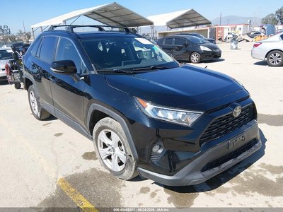 JTMW1RFV3KD****** 2019 Toyota RAV4
