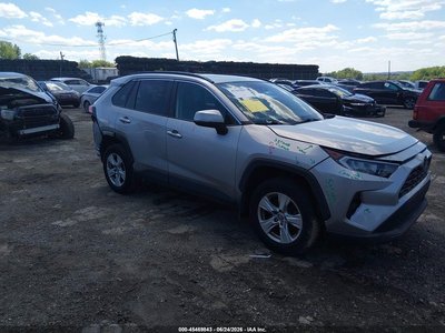 2T3P1RFV0MW****** 2021 Toyota RAV4