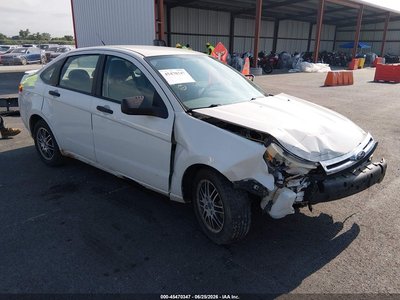 1FAHP3FN5BW****** 2011 Ford Focus