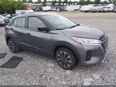 2023 Nissan Kicks