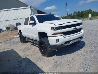 3GCUKREC9JG****** 2018 Chevrolet Silverado 1500