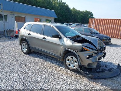 1C4PJLAB7HW****** 2017 Jeep Cherokee