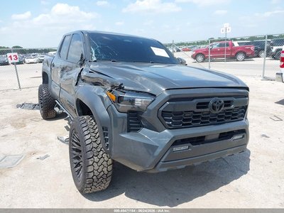 3TMLB5JNXRM****** 2024 Toyota Tacoma