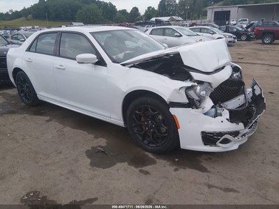 2C3CCASG6PH****** 2023 Chrysler 300