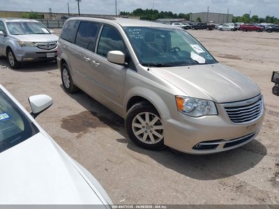 2015 Chrysler Town & Country