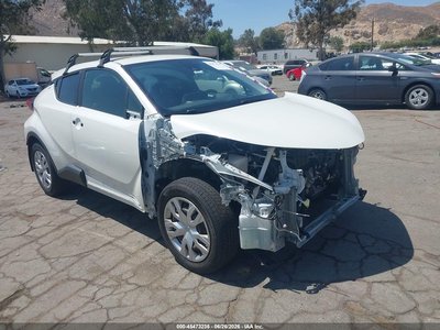JTNKHMBX4M1****** 2021 Toyota C-HR