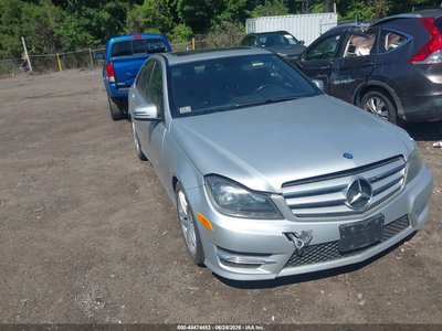 WDDGF8AB7DR****** 2013 Mercedes-Benz C 300