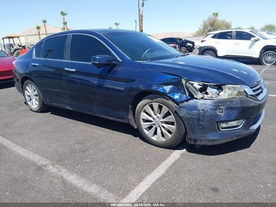 1HGCR2F74DA****** 2013 Honda Accord