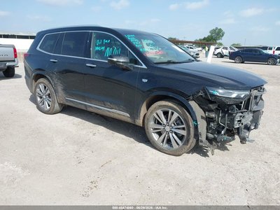 2022 Cadillac XT6
