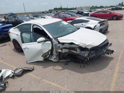2020 Nissan Altima