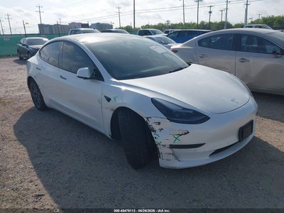 5YJ3E1EB8NF****** 2022 Tesla Model 3