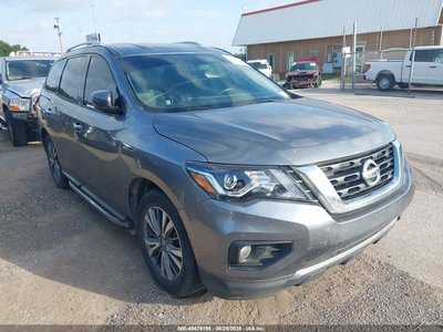 5N1DR2MN6JC****** 2018 Nissan Pathfinder