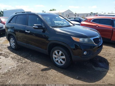 5XYKT4A11BG****** 2011 Kia Sorento