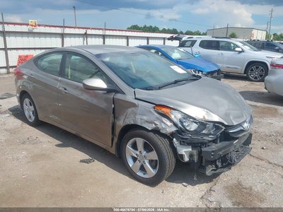 5NPDH4AE0DH****** 2013 Hyundai Elantra