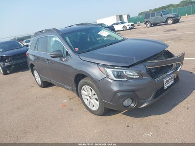 4S4BSAFC6J3****** 2018 Subaru Outback