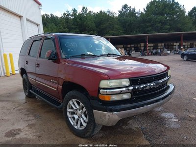 1GNEC13Z13J****** 2003 Chevrolet Tahoe