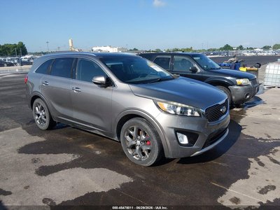 5XYPK4A56GG****** 2016 Kia Sorento