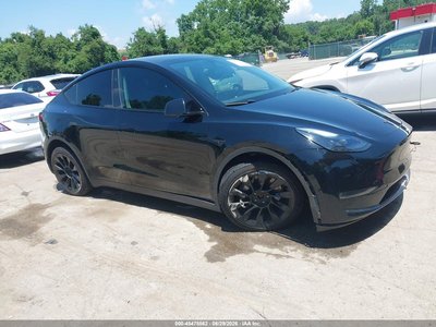 7SAYGDEE0RA****** 2024 Tesla Model Y