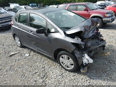 3HGGK5H41JM****** 2018 Honda Fit