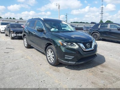 5N1AT2MV7JC****** 2018 Nissan Rogue