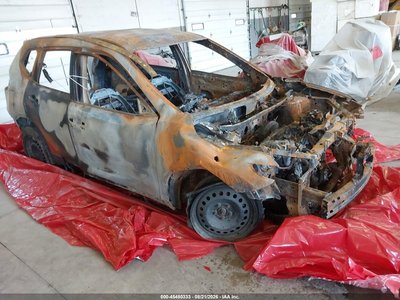 5N1AT2MVXHC****** 2017 Nissan Rogue